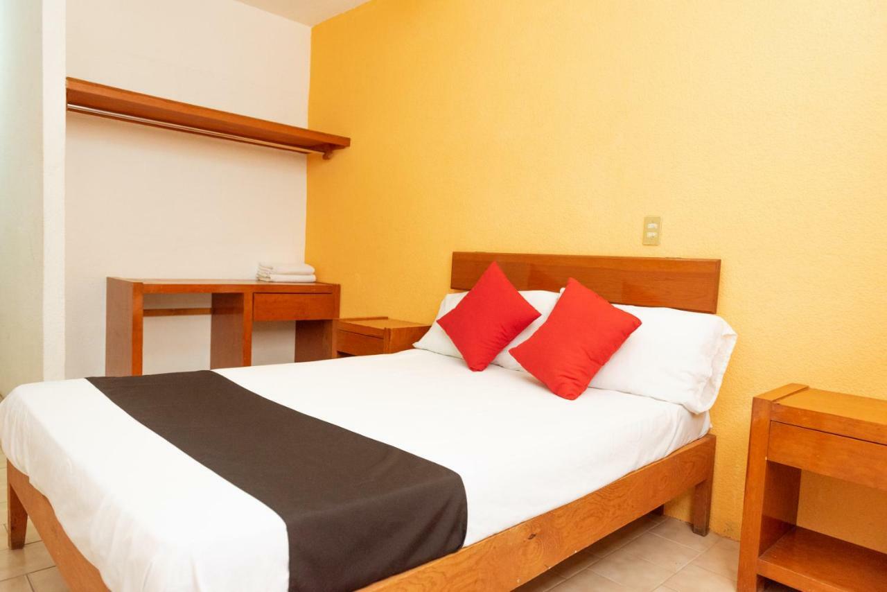 Oyo Hotel Italia Aguascalientes Exterior foto