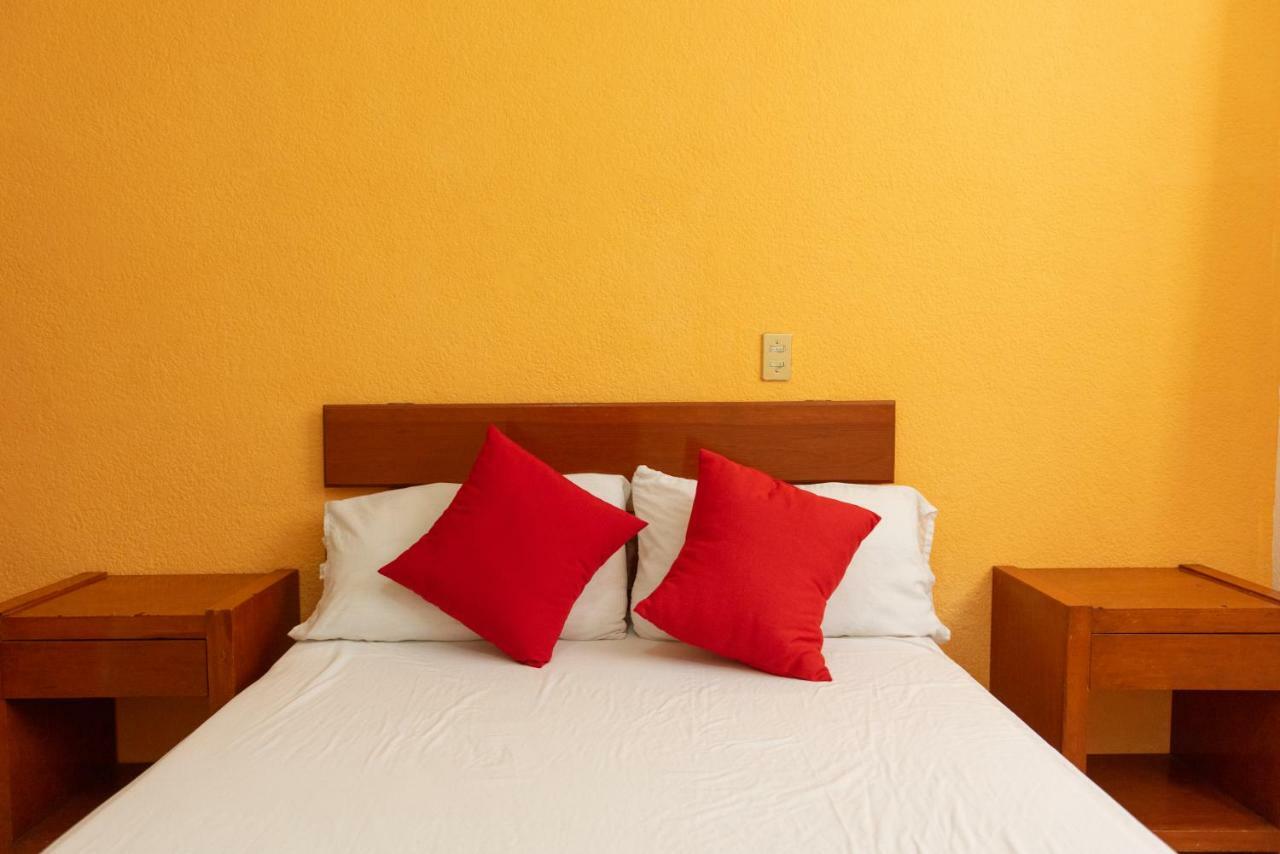 Oyo Hotel Italia Aguascalientes Exterior foto